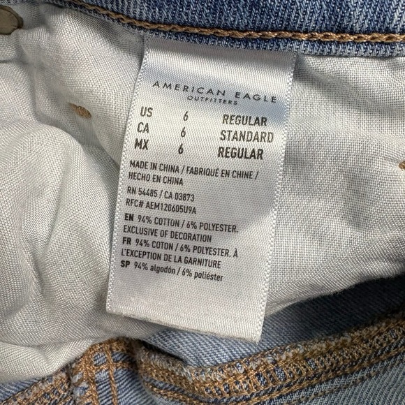 American Eagle Mom Jeans Women's Size 6 High Rise Distressed Straight Leg Denim - Picture 5 of 8